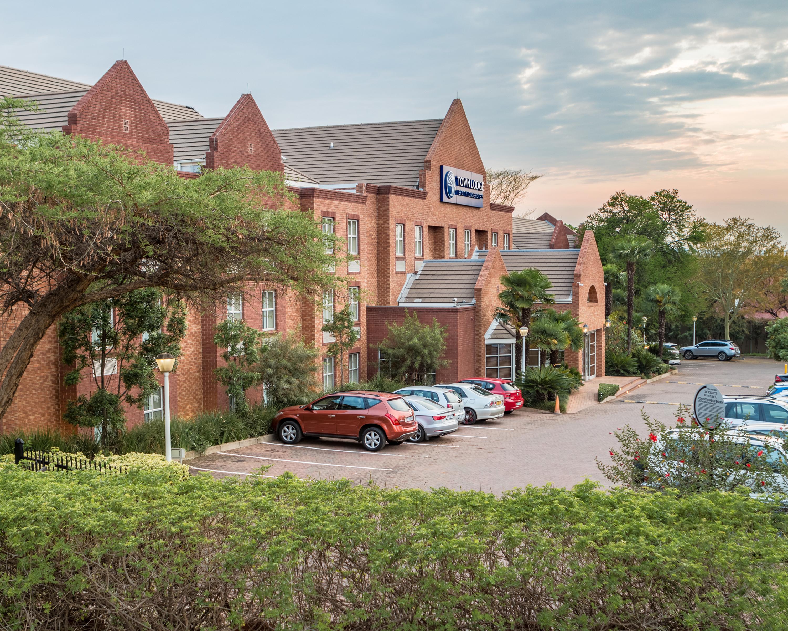 Town Lodge Menlo Park Претория Экстерьер фото