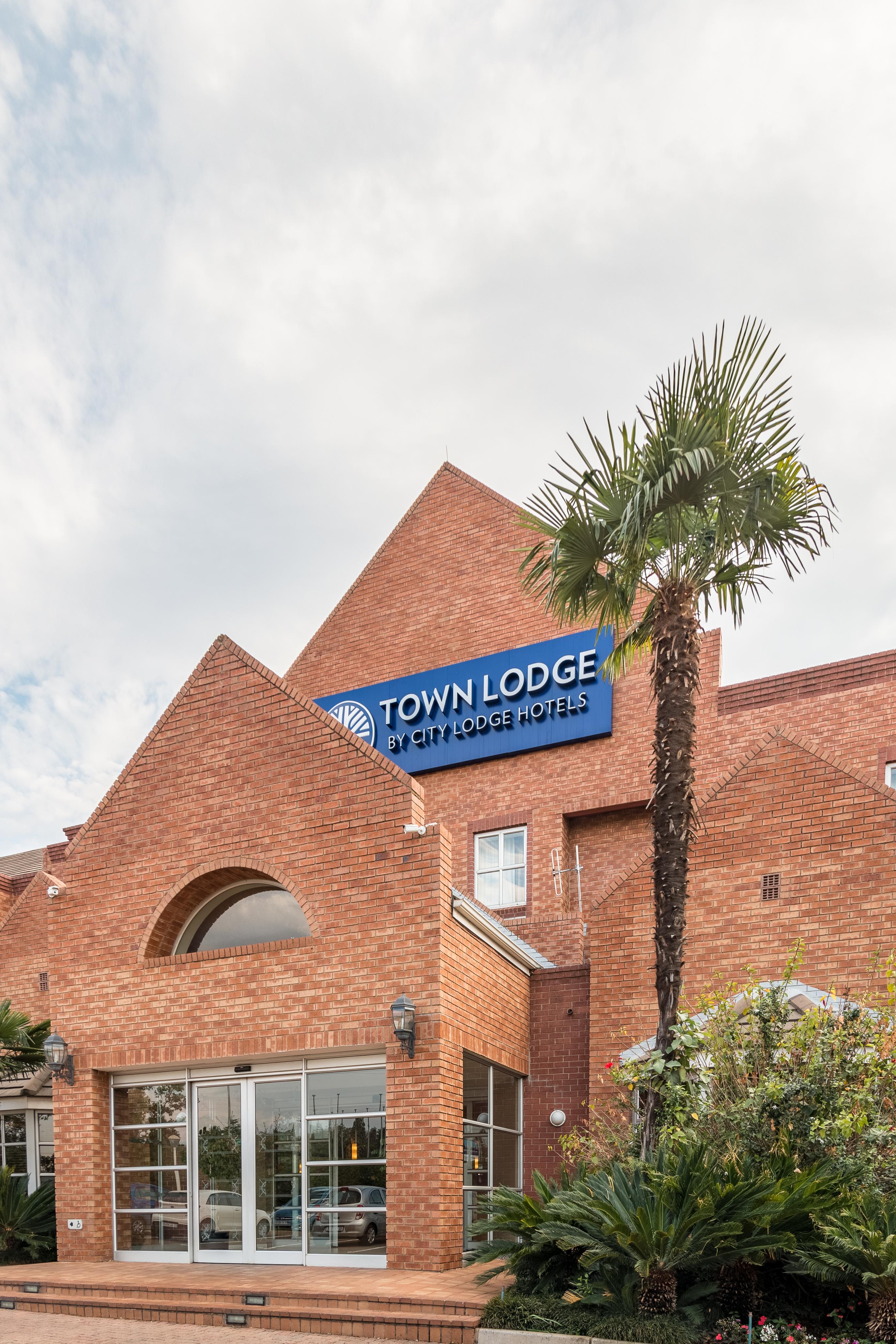 Town Lodge Menlo Park Претория Экстерьер фото