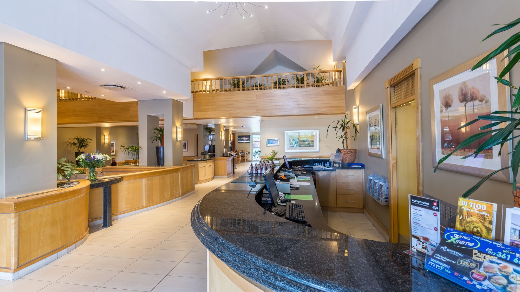 Town Lodge Menlo Park Претория Экстерьер фото